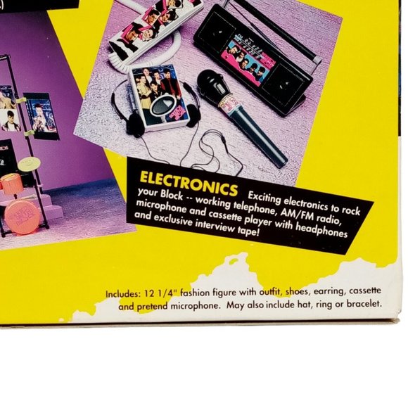 New Kids on the Block In Concert - Donnie Doll & Cassette Vintage 1990 In Box - Picture 8 of 12